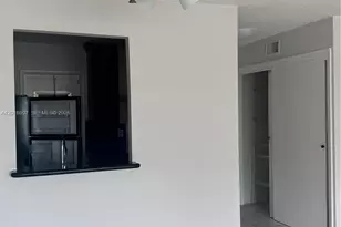 410 SE 2nd Ave, Deerfield Beach, FL 33441 - Photo 10