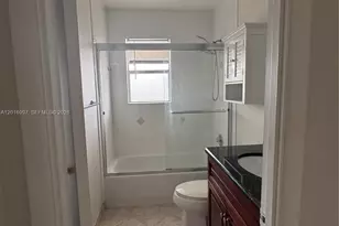 410 SE 2nd Ave, Deerfield Beach, FL 33441 - Photo 8