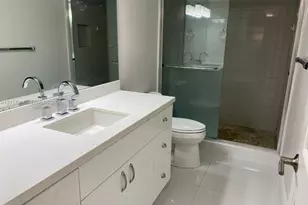 881 Ocean Dr, Key Biscayne, FL 33149 - Photo 8