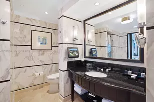 4391 Collins Ave, Miami Beach, FL 33140 - Photo 8