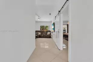 14813 SW 171st Terrace, Miami, FL 33187 - Photo 4