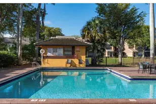 9000 NW 28th Dr, Coral Springs, FL 33065 - Photo 2