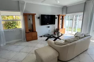 1401 NW 187th Ave, Pembroke Pines, FL 33029 - Photo 16