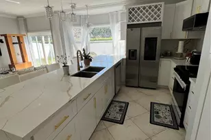 1401 NW 187th Ave, Pembroke Pines, FL 33029 - Photo 14
