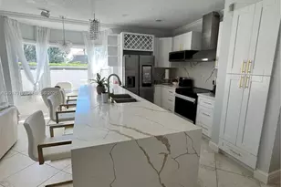 1401 NW 187th Ave, Pembroke Pines, FL 33029 - Photo 10