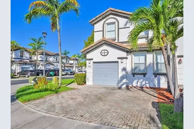 7772 NW 114th Pl #0, Doral, FL 33178 - Photo 2
