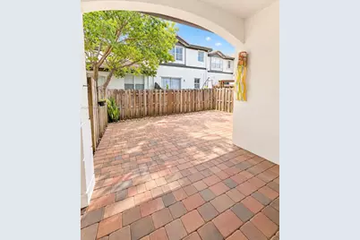 7772 NW 114th Pl #0, Doral, FL 33178 - Photo 8