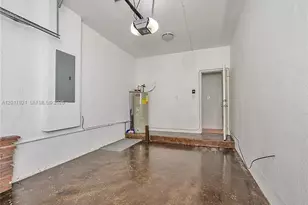 7772 NW 114th Pl, Doral, FL 33178 - Photo 34