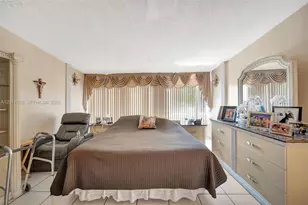 14154 Kendale Lakes Circle, Miami, FL 33183 - Photo 20