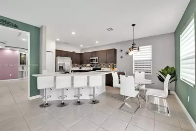 1392 SE 26th Ter, Homestead, FL 33035 - Photo 16