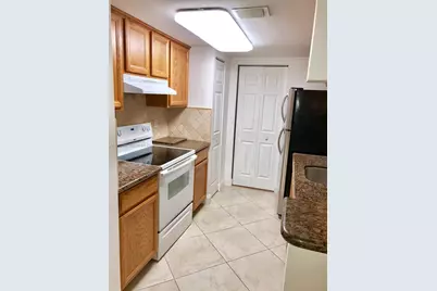 9855 Westview Dr #723, Coral Springs, FL 33076 - Photo 8