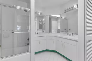 14876 SW 132 Ave, Miami, FL 33186 - Photo 24