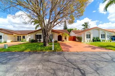 11307 SW 74th Ter, Miami, FL 33173 - Photo 2