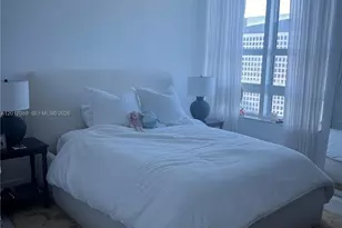 950 Brickell Bay Dr, Miami, FL 33131 - Photo 22