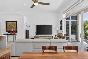 2576 Bay Pointe Dr, Weston, FL 33327 - Photo 18
