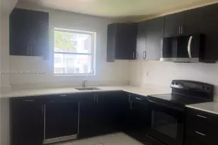 2750 NE 183rd St, Aventura, FL 33160 - Photo 30
