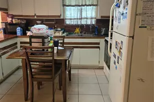 625 NW 9th Ct, Hallandale Beach, FL 33009 - Photo 4