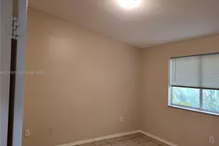 1270 SE 31st Ct, Homestead, FL 33035 - Photo 10