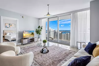 200 Biscayne Boulevard Way #4308, Miami, FL 33131 - Photo 4