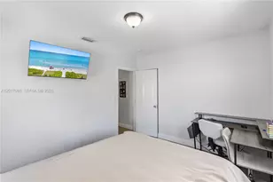 1639 Van Buren St, Hollywood, FL 33020 - Photo 18