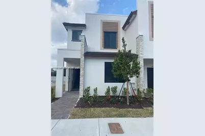 575 NE 208th Ter #575, Miami, FL 33179 - Photo 2