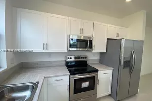 575 NE 208th Terrace, Miami, FL 33179 - Photo 18
