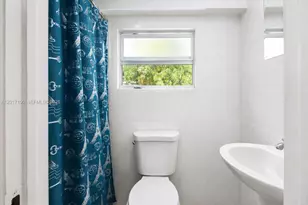 19050 SW 125th Ave, Miami, FL 33177 - Photo 36