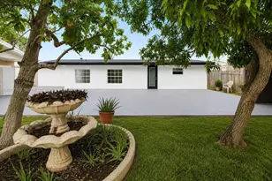 19050 SW 125th Ave, Miami, FL 33177 - Photo 4