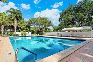 3051 S Palm Aire Dr, Pompano Beach, FL 33069 - Photo 24
