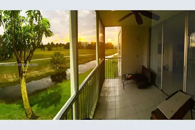 3051 S Palm Aire Dr #201, Pompano Beach, FL 33069 - Photo 18