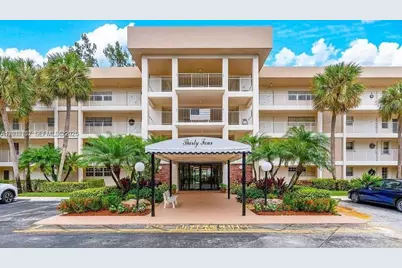 3051 S Palm Aire Dr #201, Pompano Beach, FL 33069 - Photo 20