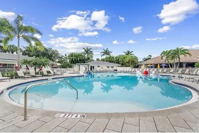 22 S Cortez Dr, Margate, FL 33068 - Photo 10