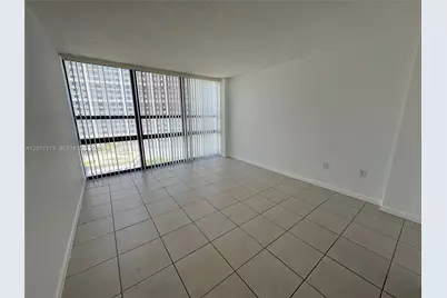 600 NE 36th St #1515, Miami, FL 33137 - Photo 8
