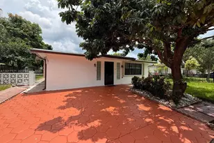 2650 SW 13th Ave, Fort Lauderdale, FL 33315 - Photo 2