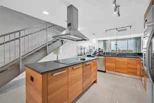 2950 NE 188th St, Aventura, FL 33180 - Photo 12