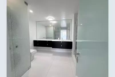 19390 Collins Ave #907, Sunny Isles Beach, FL 33160 - Photo 10