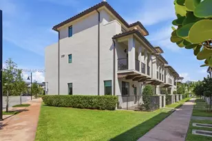 4426 83rd Parkway, Doral, FL 33166 - Photo 4