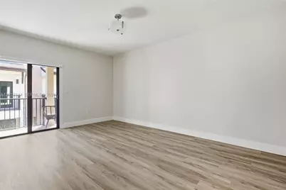 4426 83rd Pkwy, Doral, FL 33166 - Photo 14