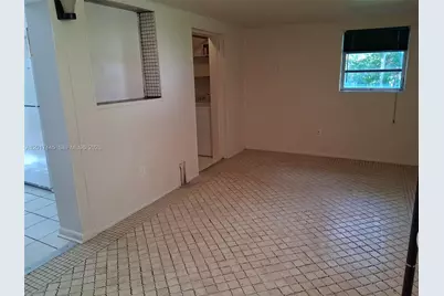 6511 SW 63rd Ct, South Miami, FL 33143 - Photo 6