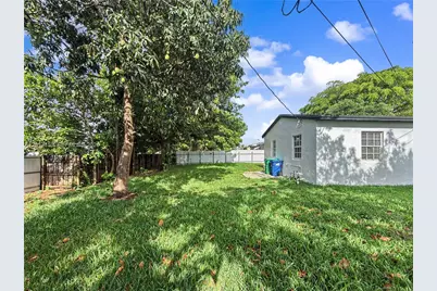 580 NW 194th Ter, Miami Gardens, FL 33169 - Photo 6