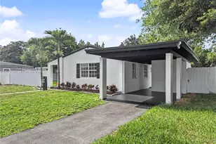 580 NW 194th Terrace, Miami Gardens, FL 33169 - Photo 8