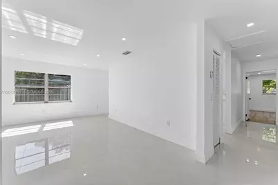 10210 SW 175th St, Miami, FL 33157 - Photo 10