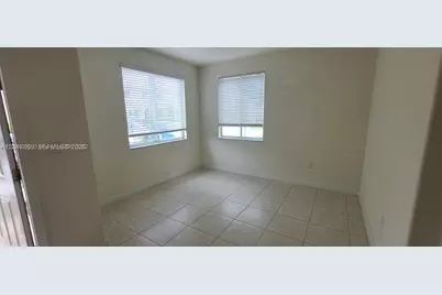 1021 SE 23rd Ave #1, Homestead, FL 33035 - Photo 6