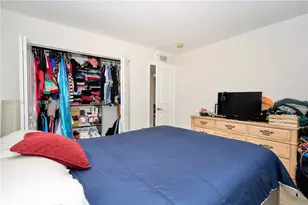 8240 SW 210th St, Cutler Bay, FL 33189 - Photo 6