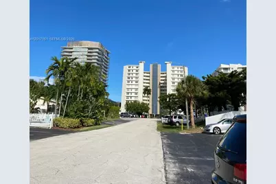 3212 NE 7th Pl #10, Pompano Beach, FL 33062 - Photo 14