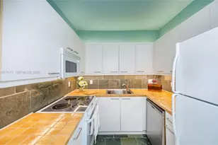 32 Calabria Ave, Coral Gables, FL 33134 - Photo 12