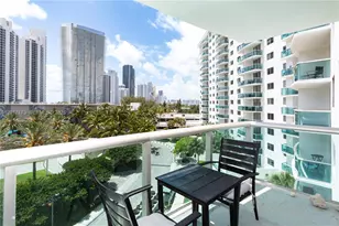 19370 Collins Ave, Sunny Isles Beach, FL 33160 - Photo 18