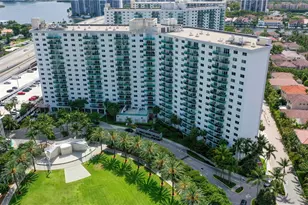 19370 Collins Ave, Sunny Isles Beach, FL 33160 - Photo 6