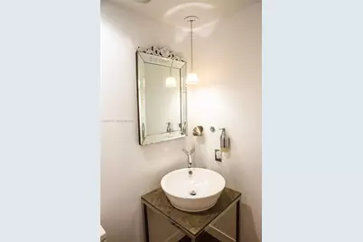 [Address not provided], Miami Beach, FL 33139 - Photo 28