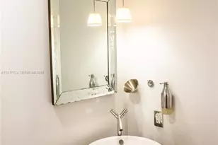 [Address not provided], Miami Beach, FL 33139 - Photo 28